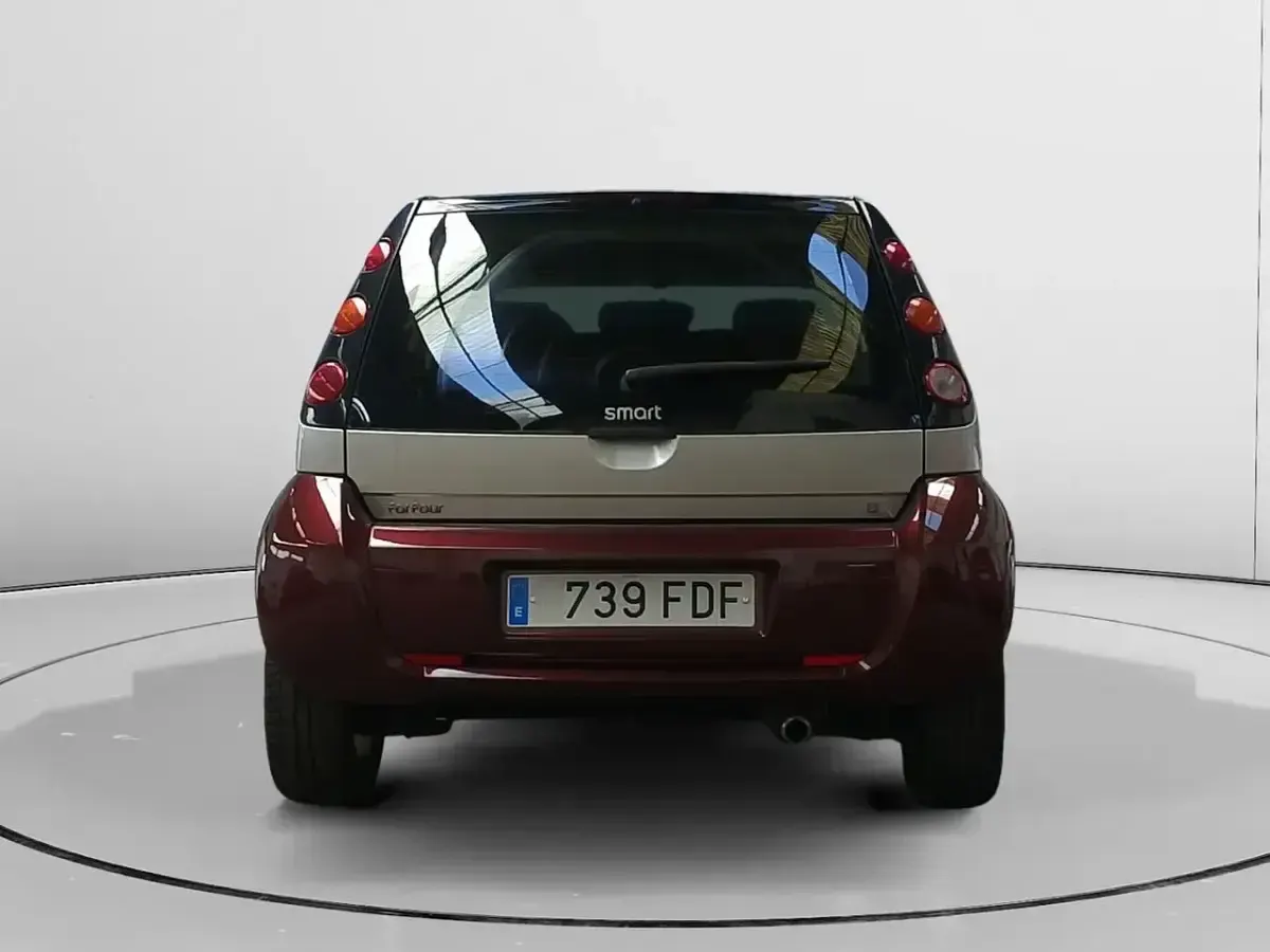 Usado Smart ForFour Passion 75 CV (55 kW) 2006 Rojo Utilitario