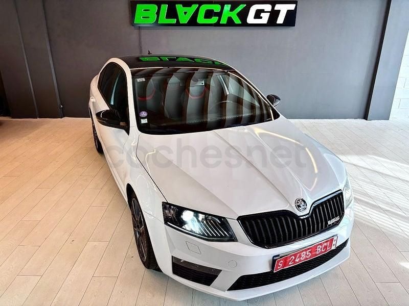 Usado Skoda Octavia RS 220 CV (161 kW) 2014 Blanco Berlina