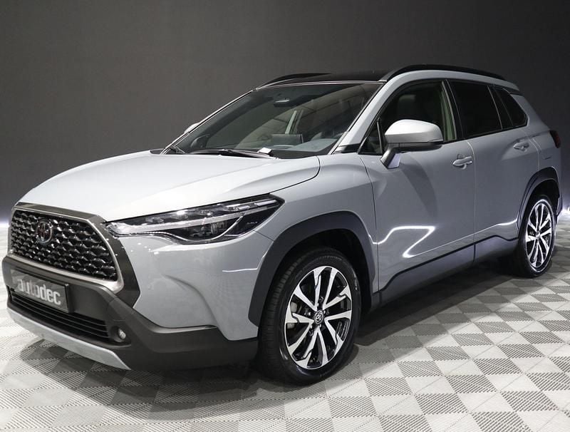 Usado Toyota Corolla Cross Plus 197 CV (144 kW) 2024 Azul SUV