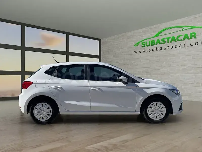 Usado Seat Ibiza Reference 80 CV (58 kW) 2024 Blanco Utilitario