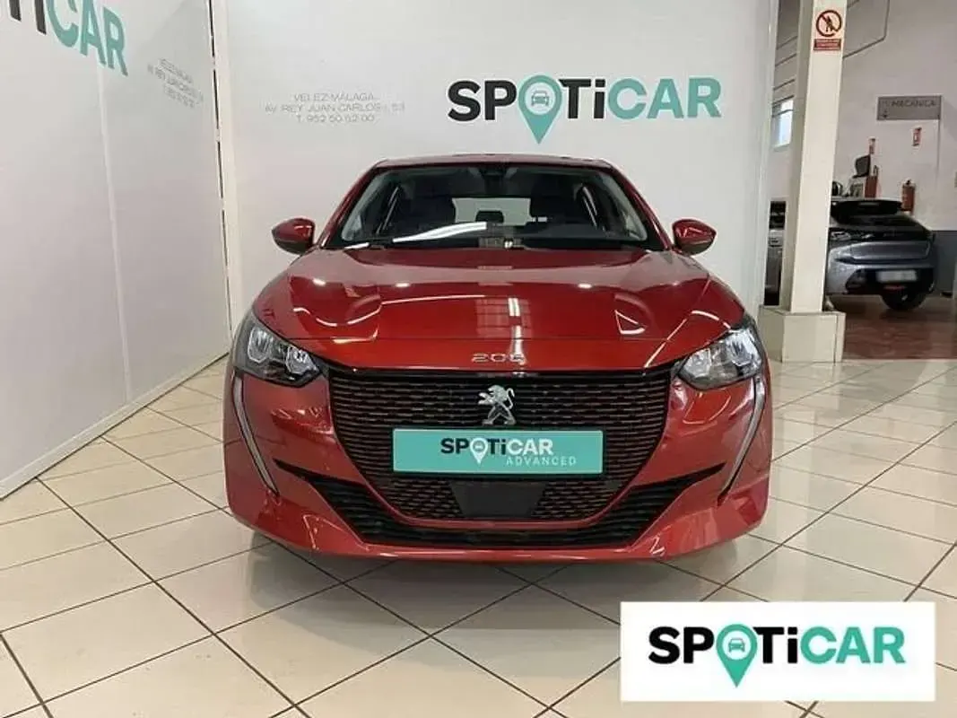 Usado Peugeot e-208 Active 100 kW (136 CV) 2021 Rojo Utilitario