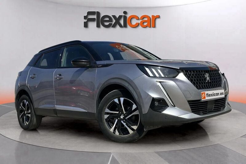 Usado Peugeot 2008 GT 131 CV (96 kW) 2021 Gris SUV