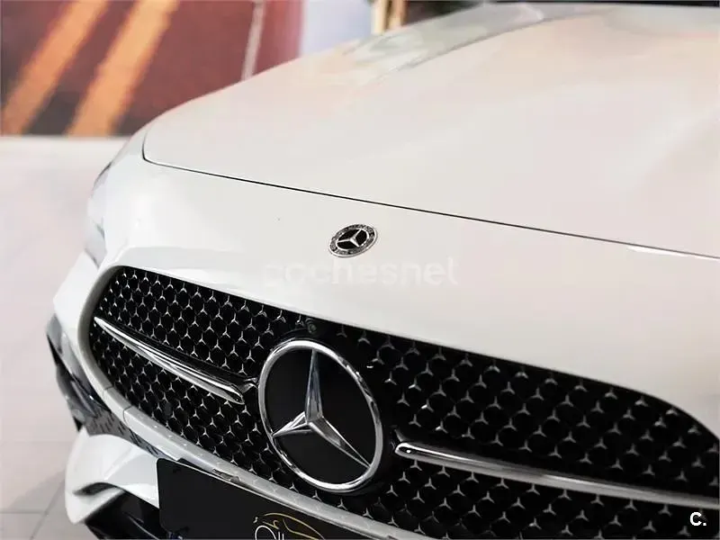Usado Mercedes CLE200 204 CV (150 kW) 2025 Blanco Coupe