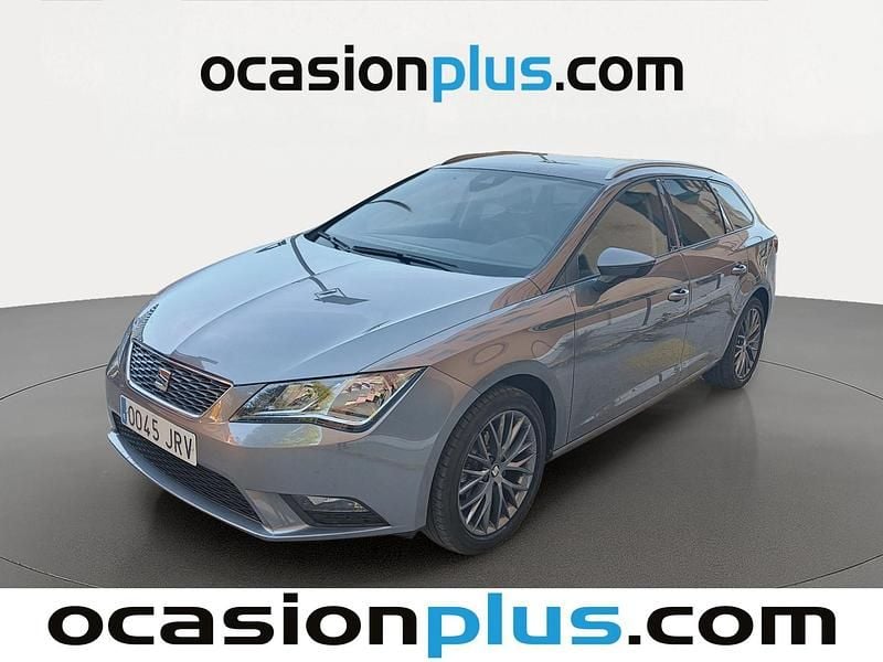 Usado Seat Leon CONNECT 110 HP (80 kW) 2016 Cinzento Monovolume