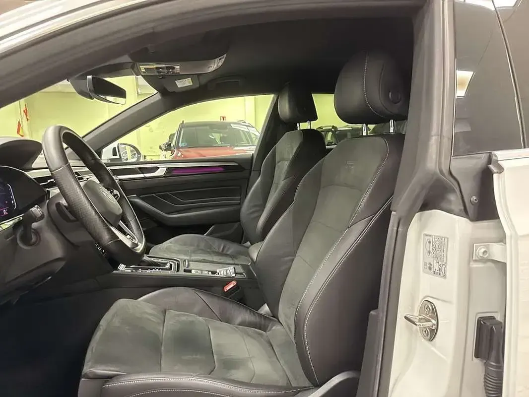 Usado VW Arteon R-line 150 HP (110 kW) 2022 Branco Coupé
