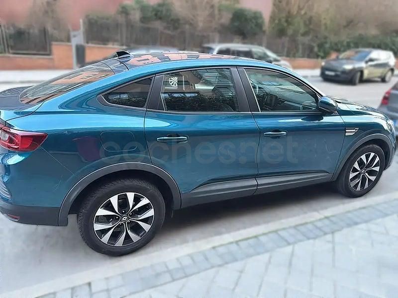 Usado Renault Arkana Techno 140 CV (102 kW) 2022 Azul SUV