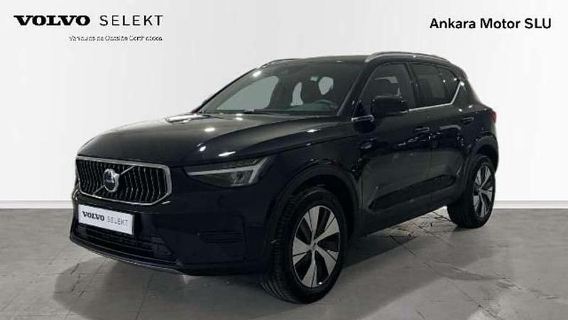 Negro Usado 2023 Volvo XC40 Core SUV | 36.900 € (Precio justo) - Imagen 1/4