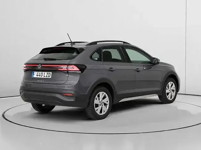 Usado VW Taigo Life 110 CV (80 kW) 2022 Gris SUV
