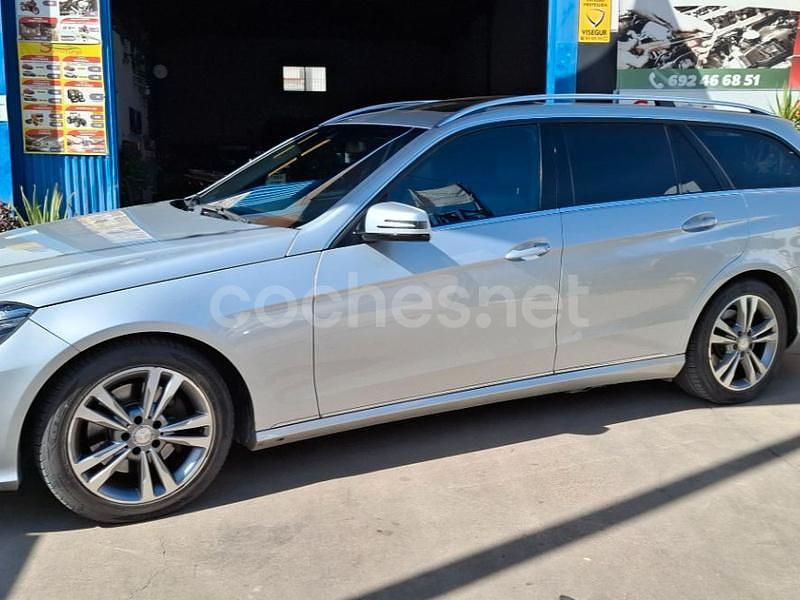 Usado Mercedes E300 Avantgarde 231 CV (169 kW) 2015 Gris / plata Familiar