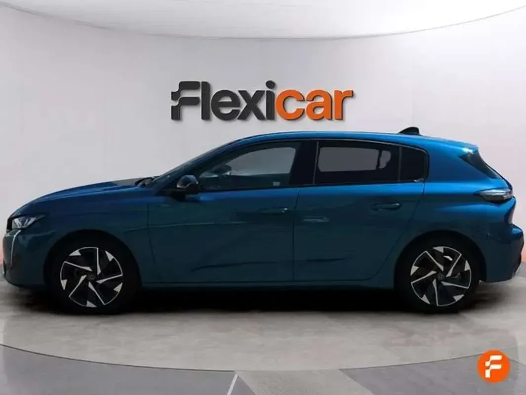 Usado Peugeot 308 Allure 131 CV (96 kW) 2024 Azul Utilitario