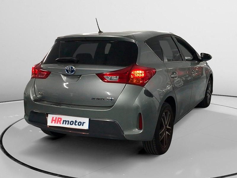 Usado Toyota Auris Hybrid 136 CV (100 kW) 2015
