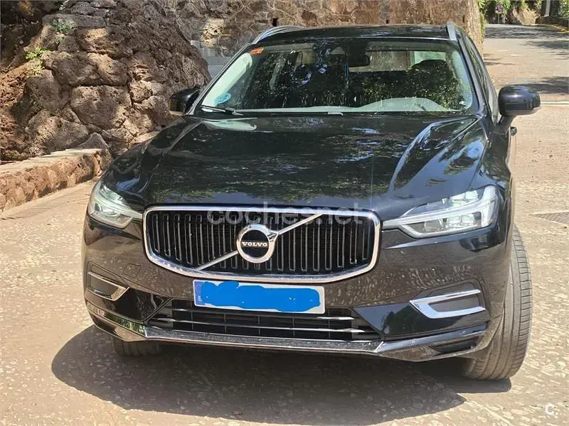 Usado Volvo XC60 Momentum 190 CV (139 kW) 2019 Negro SUV