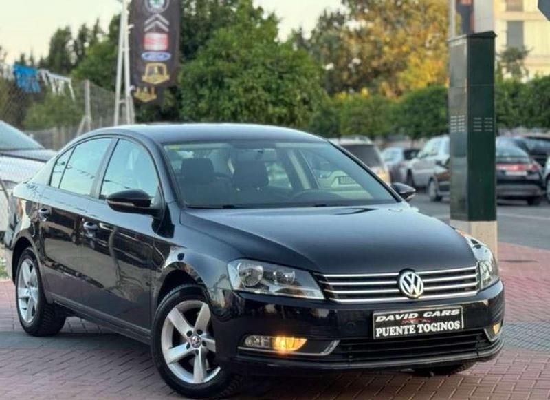 Negro Usado 2013 VW Passat Exclusive Berlina | 6900 € (Buen precio) - Imagen 1/4