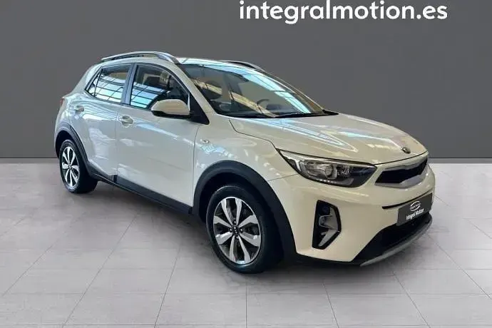 Usado Kia Stonic 84 CV (61 kW) 2023 SUV