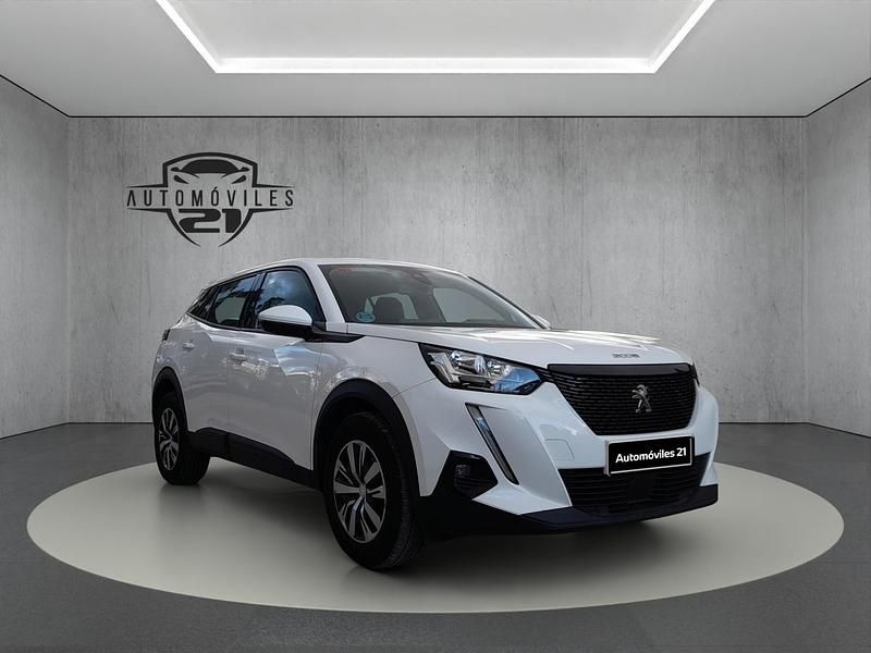 Usado Peugeot 2008 Active 110 CV (80 kW) 2021 Blanco SUV