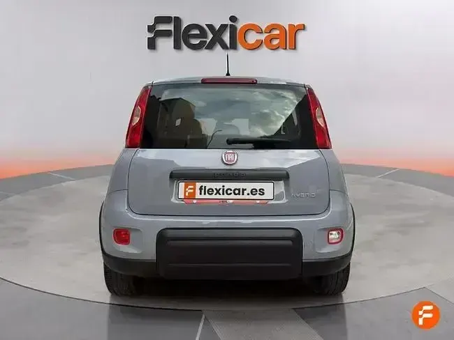 Usado Fiat Panda Cross Cross 70 CV (51 kW) 2023 Gris Utilitario