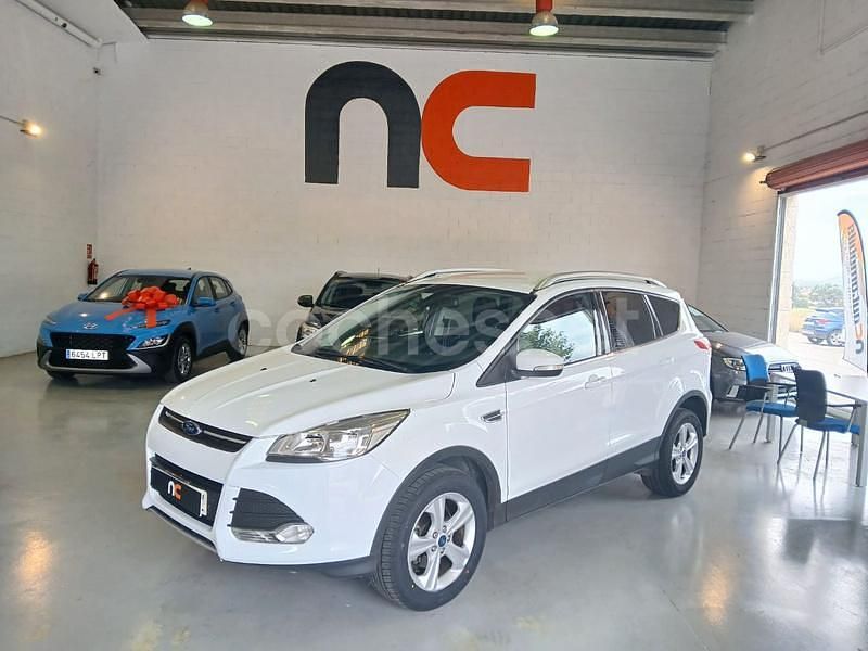 Blanco Usado 2014 Ford Kuga Trend SUV | 10.900 € (Precio justo) - Imagen 1/4