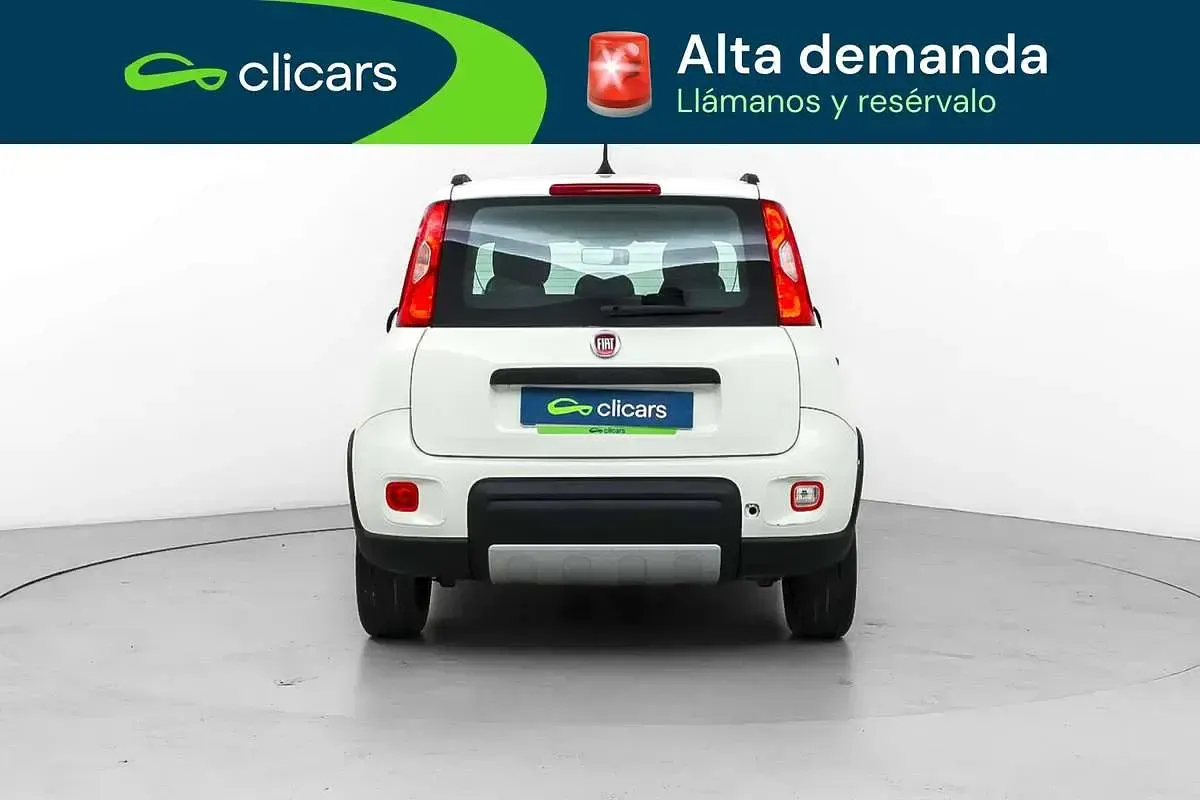 Usado Fiat Panda Style 69 CV (50 kW) 2023 Blanco Utilitario