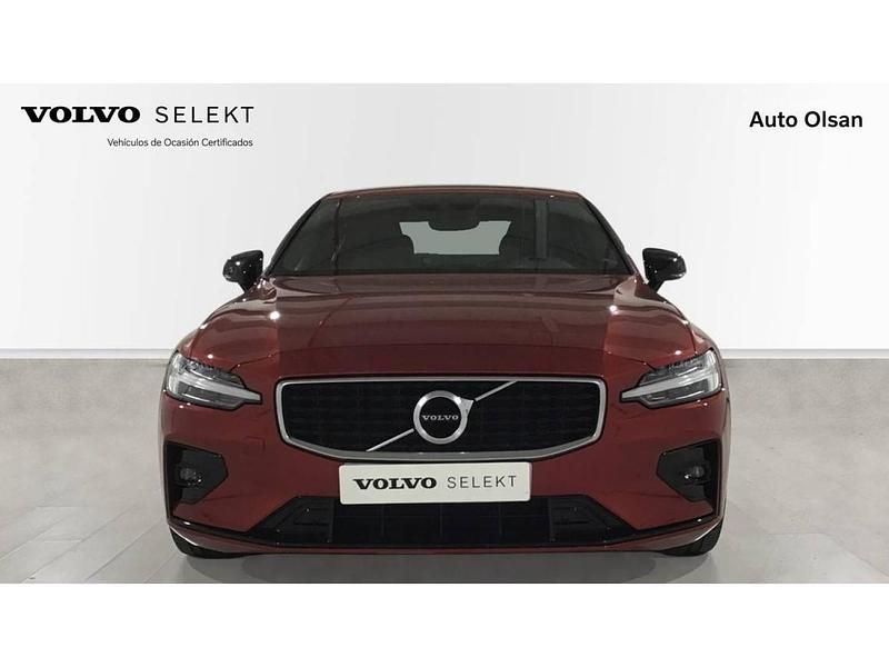 Usado Volvo S60 R-Design 250 CV (183 kW) 2021 Rojo fusion red metalizado Berlina