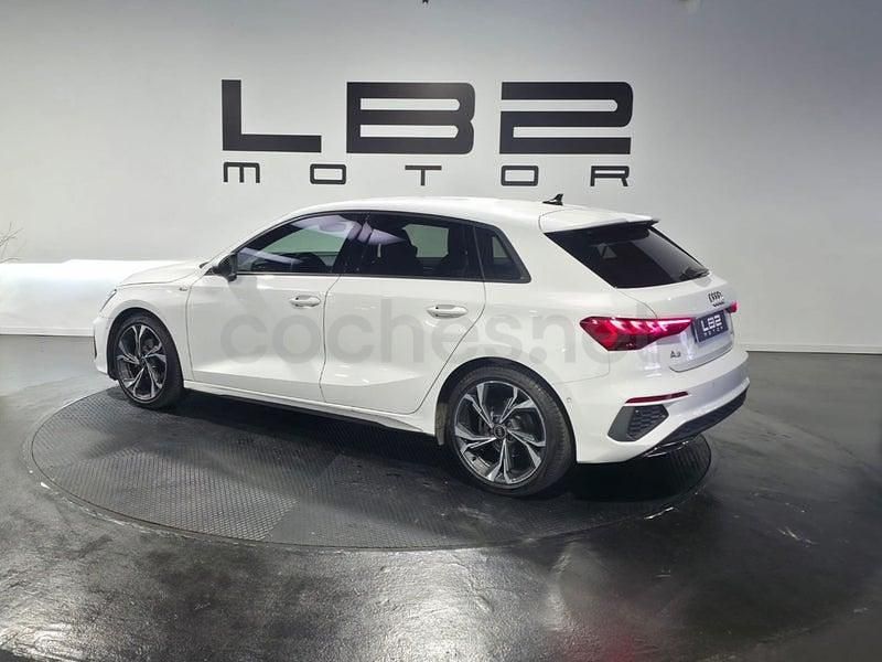 Usado Audi A3 S-Line 150 CV (110 kW) 2023 Blanco Berlina