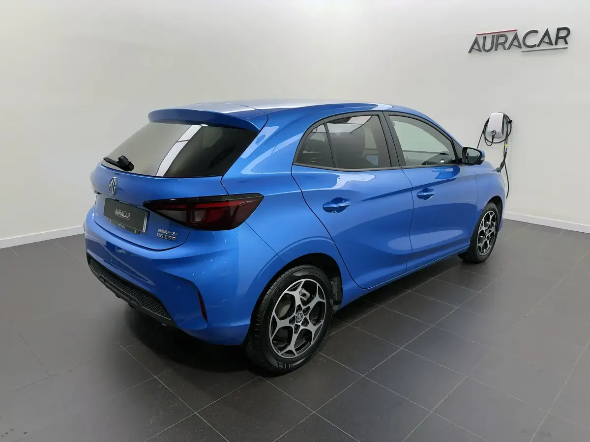 Usado MG MG3 Luxury 195 CV (143 kW) 2025 Azul Utilitario