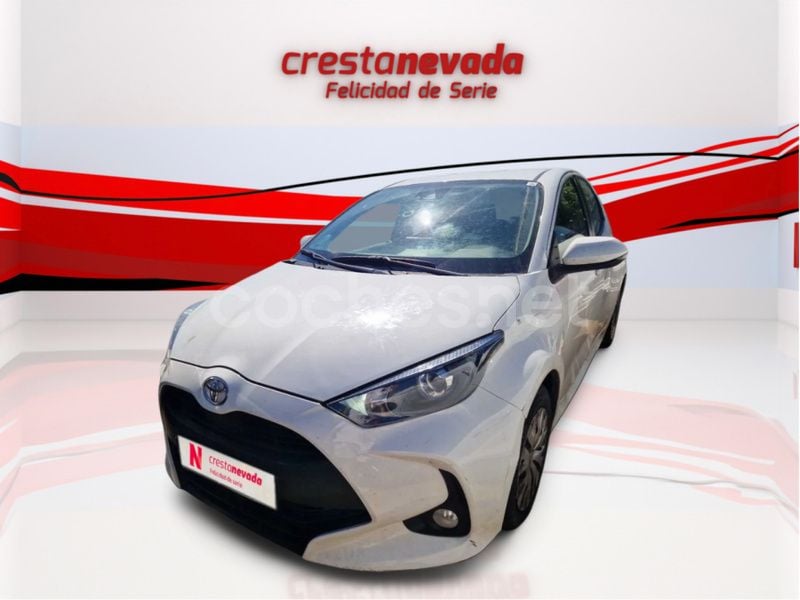 Blanco Usado 2022 Toyota Yaris Berlina | 16.800 € (Precio justo) - Imagen 1/4