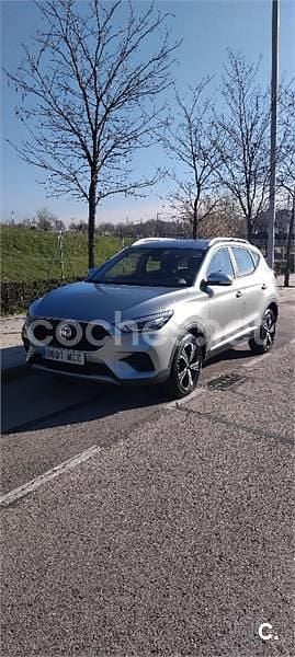 Usado MG ZS Comfort 106 CV (77 kW) 2022 Gris / plata SUV