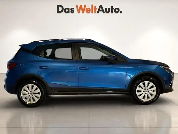 Usado Seat Arona Style 115 CV (84 kW) 2024 Azul SUV
