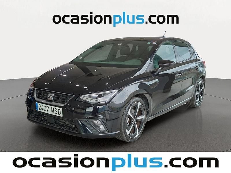 Usado Seat Ibiza FR 150 CV (110 kW) 2024 Negro Utilitario