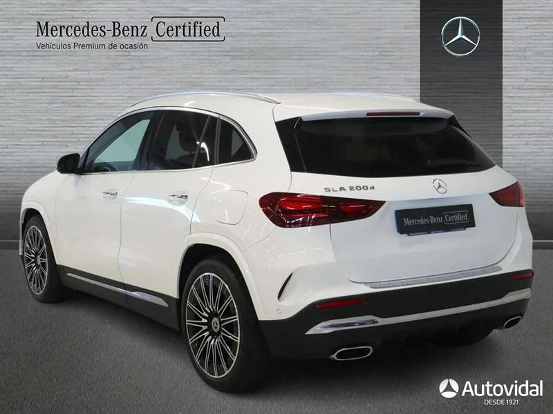 Usado Mercedes GLA200 150 CV (110 kW) 2025 Blanco SUV