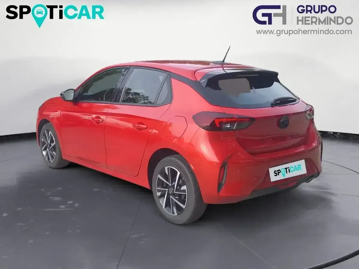 Usado Opel Corsa 100 CV (73 kW) 2024 Rojo Berlina