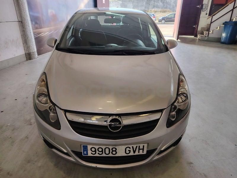 Usado Opel Corsa 95 CV (69 kW) 2010 Gris / plata Utilitario