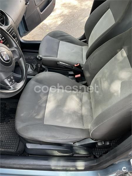 Azul Usado 2005 Seat Ibiza Berlina | 2500 € (Buen precio) - Imagen 1/1