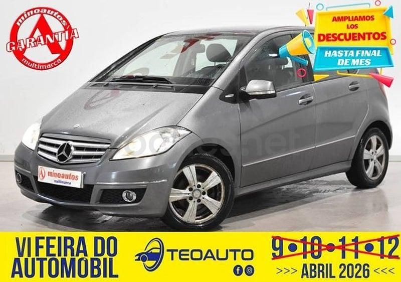 Usado Mercedes A180 Elegance 109 CV (80 kW) 2009 Gris Monovolumen
