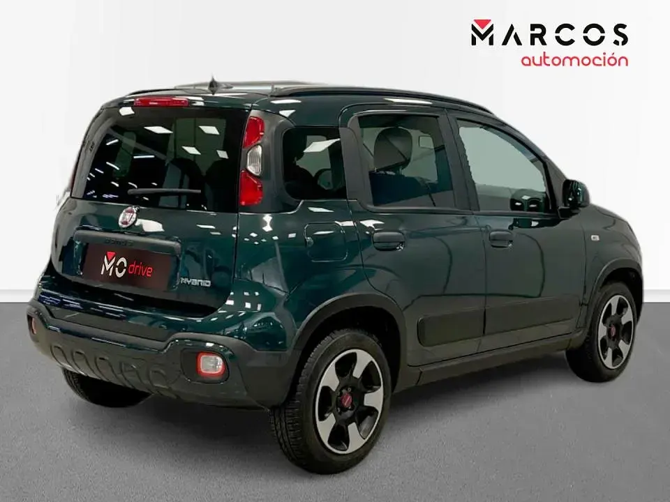 Usado Fiat Panda Cross Cross 70 CV (51 kW) 2024 Utilitario