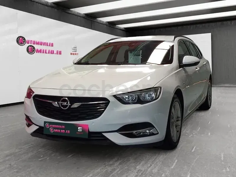 Usado Opel Insignia Excellence 136 CV (100 kW) 2018 Blanco Familiar
