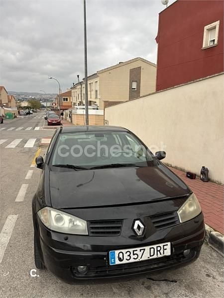 Usado Renault Mégane II Privilege 115 CV (84 kW) 2005 Negro Berlina