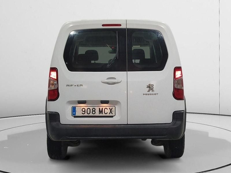 Usado Peugeot Rifter Active 102 CV (75 kW) 2022 Blanco Monovolumen