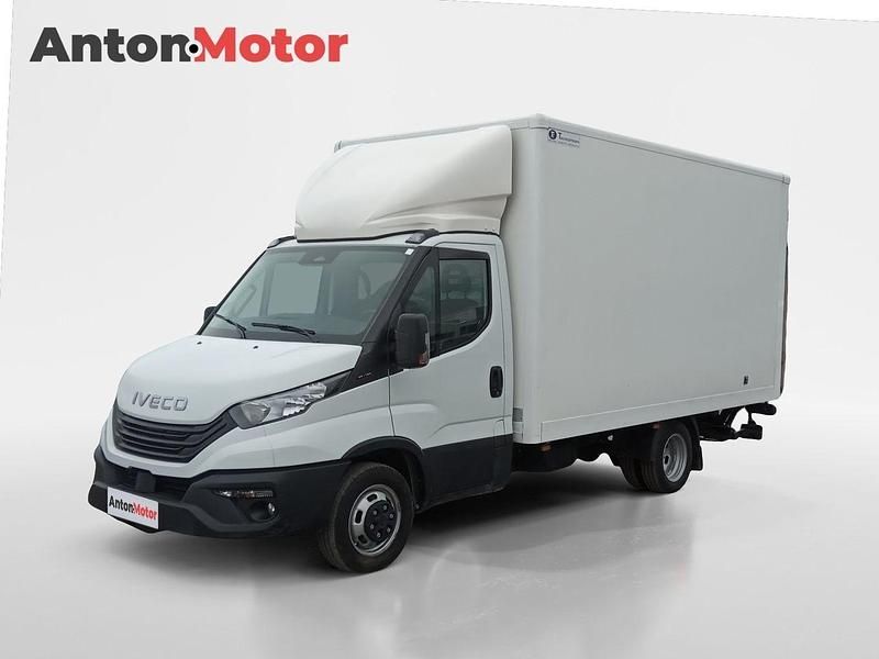 Blanco Usado 2024 Iveco Daily | 51.990 € - Imagen 1/4