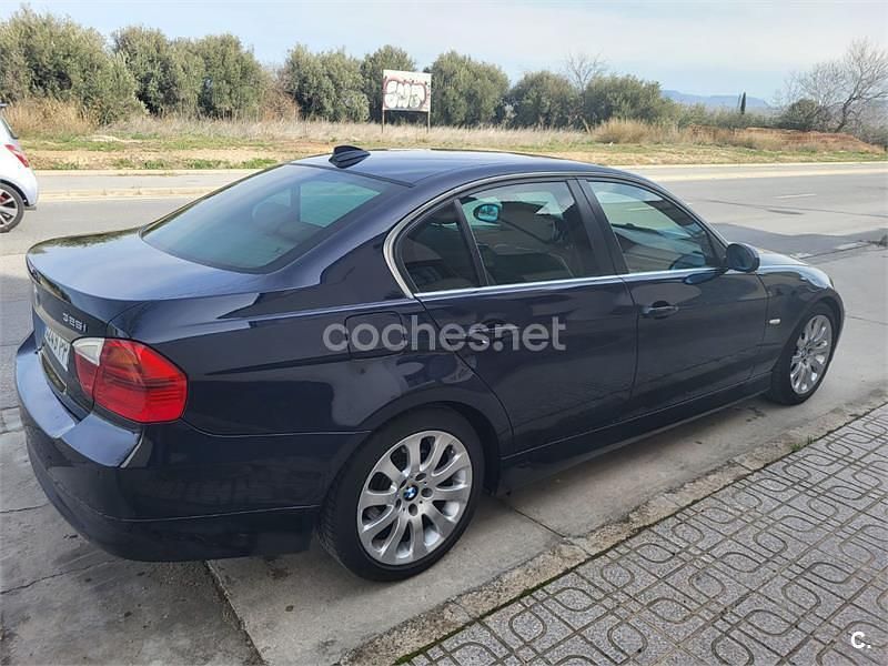 Usado BMW 325 218 CV (160 kW) 2007 Azul Berlina