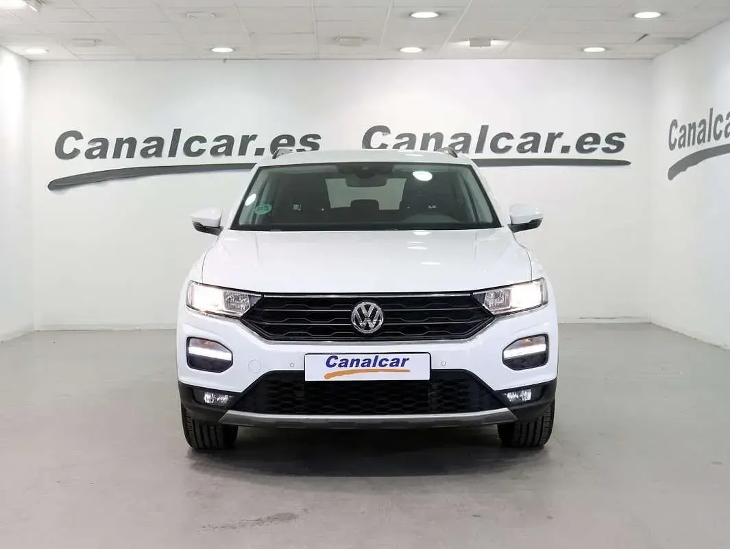 Usado VW T-Roc Advance 110 CV (80 kW) 2018 Blanco SUV