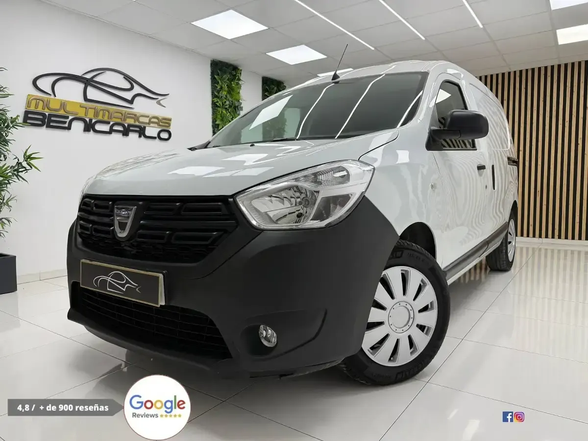 Usado Dacia Dokker Essentiel 95 HP (69 kW) 2021 Branco Monovolume