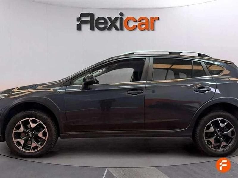 Usado Subaru XV 114 CV (83 kW) 2019 Gris SUV