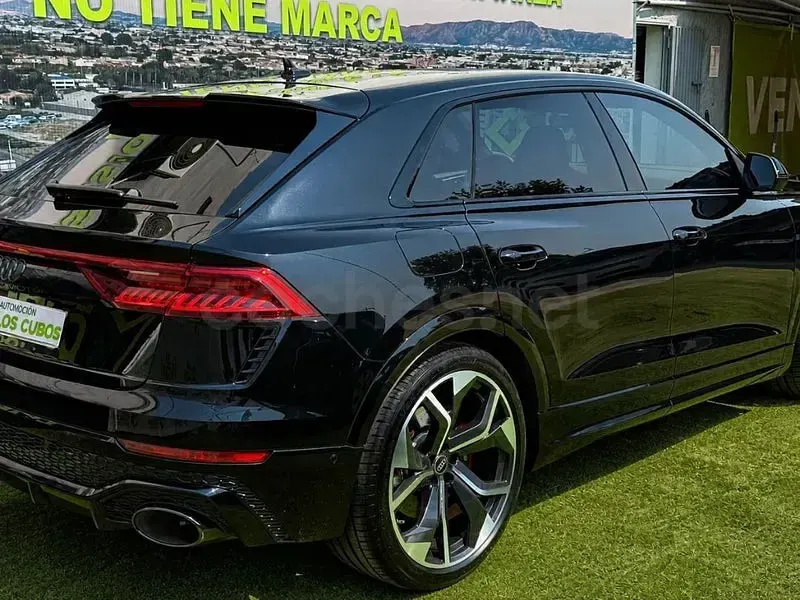 Usado Audi Q8 Design 600 CV (441 kW) 2023 Negro SUV
