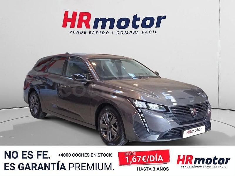 Usado Peugeot 308 SW Active 130 CV (95 kW) 2022 Gris / plata Familiar