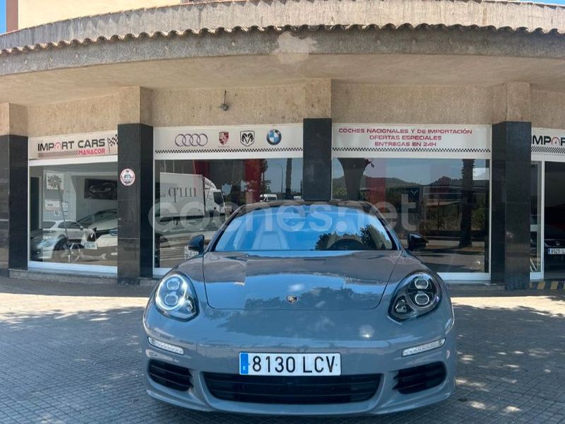 Gris / plata Usado 2013 Porsche Panamera Executive Berlina | 43.490 € (Un poco caro) - Imagen 1/4