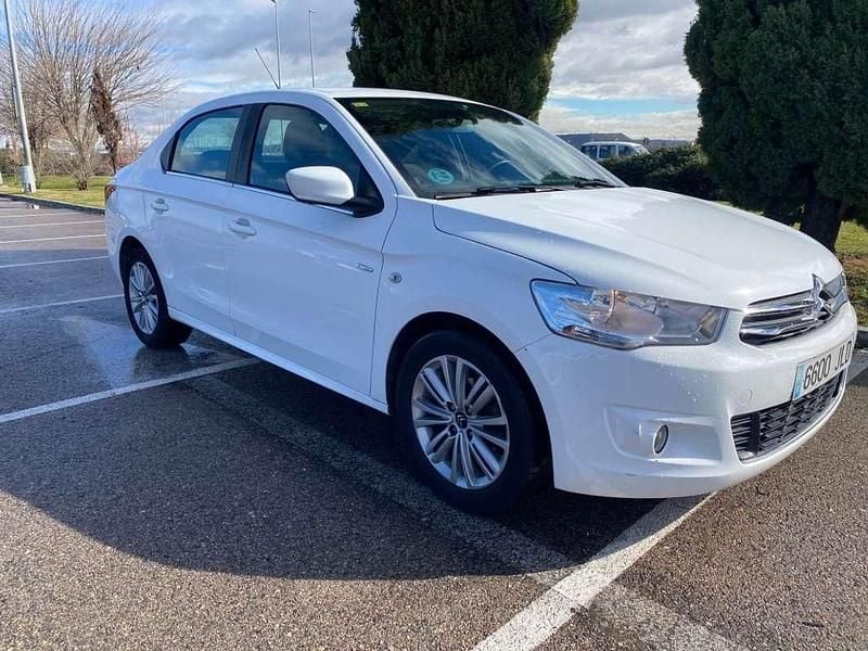 Blanco Usado 2016 Citroën C-Elysee I Exclusive Berlina | 3900 € (Buen precio) - Imagen 1/4