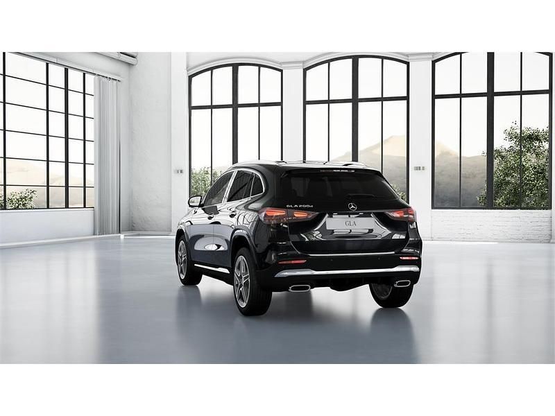 Nuevo Mercedes GLA200 150 CV (110 kW) 2025 Negro cosmos SUV