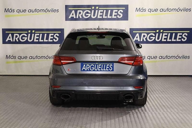 Usado Audi RS3 Sportback Advanced 400 CV (294 kW) 2018 Gris Utilitario
