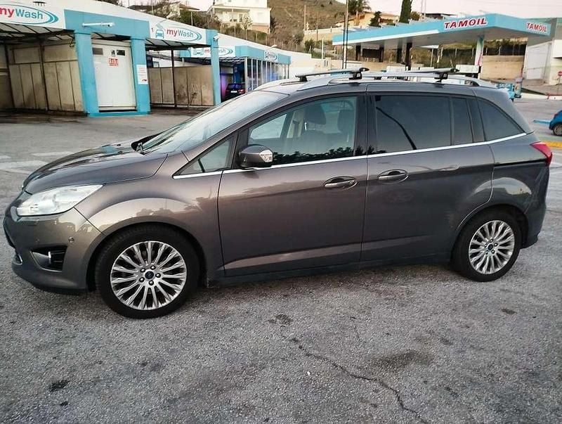 Gris Usado 2013 Ford Grand C-Max Titanium Monovolumen | 8950 € (Precio justo) - Imagen 1/4